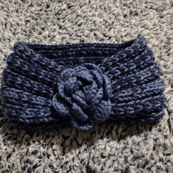 Headband - Picture 1 of 3